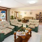 Ambassador 3*